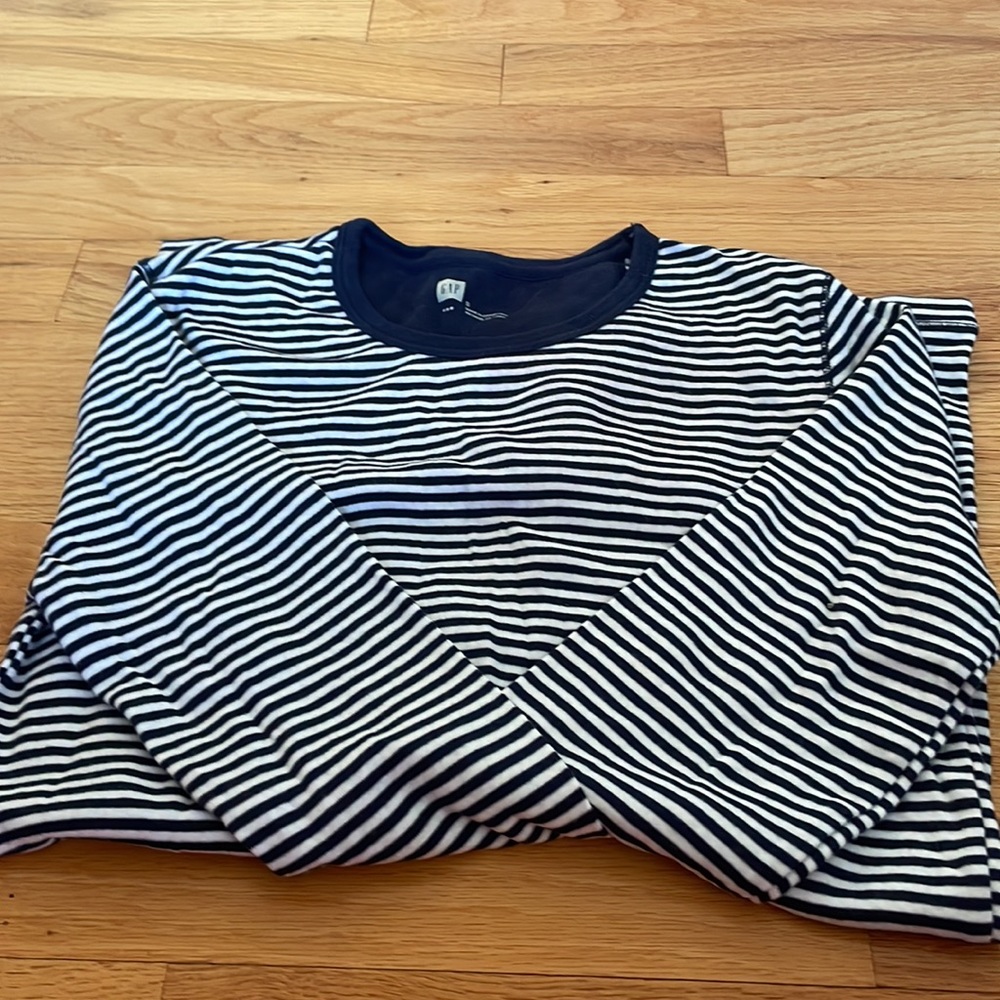 Gap Crew Neck Striped Shirt - image 4